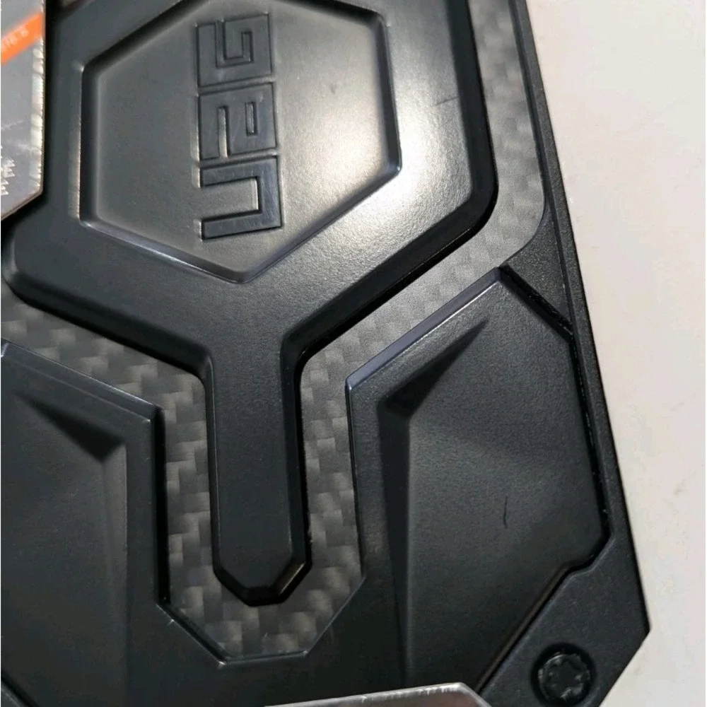 M1-U UAG Monarch Pro‎ W MagSafe Apple iPhone 16 Pro Max Black Carbon Fiber